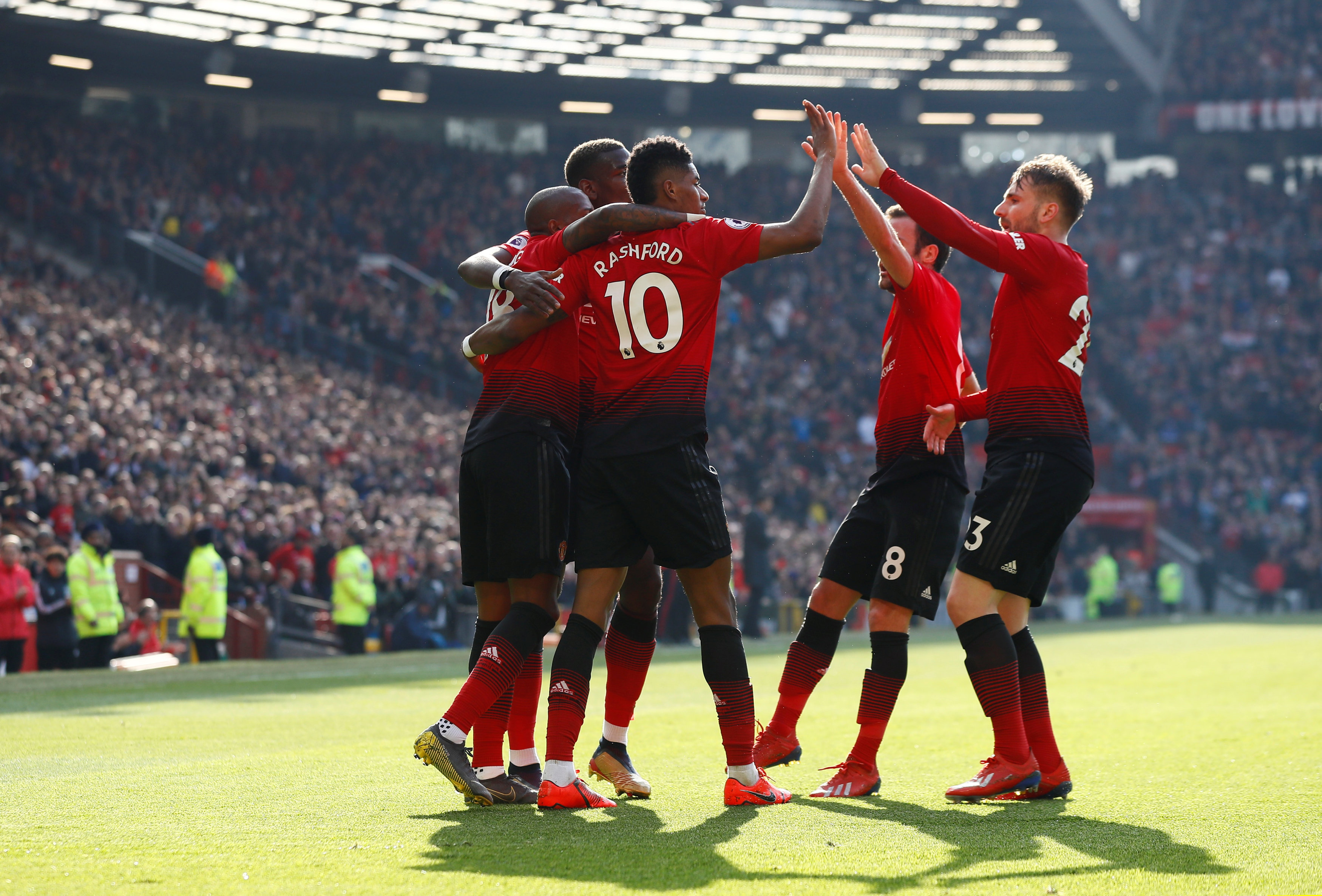 他的个人能 他的个人能